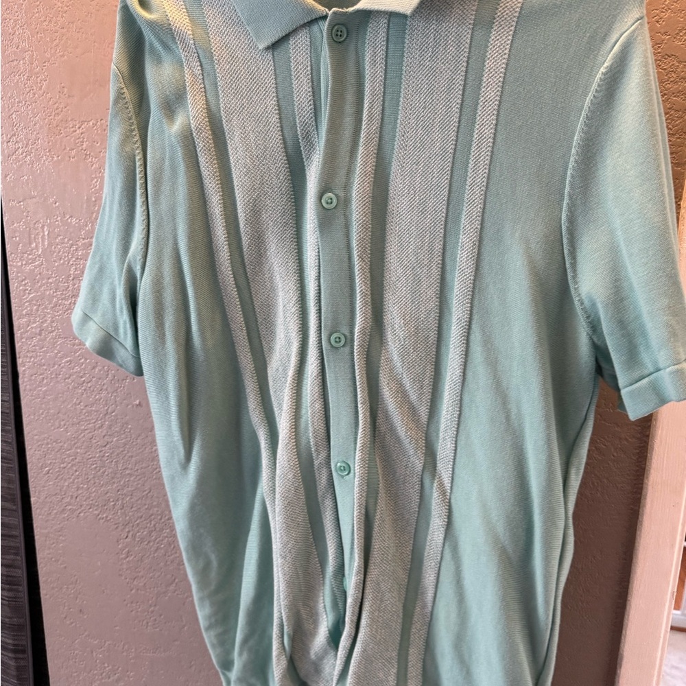 Men's Green Short Sleeve Shirt